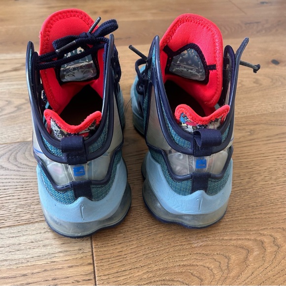 Nike LeBron 19 'Fast Food - Dutch Blue' basketball shoes. Size US 6.5 - Picture 11 of 14